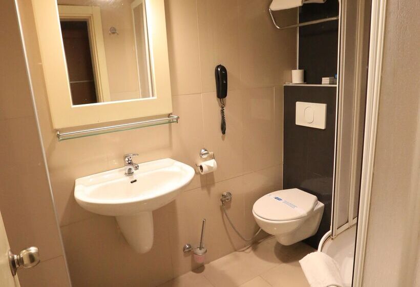 בית מלון כפרי Cali