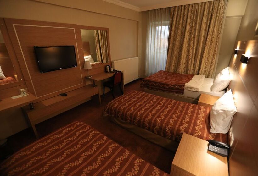 בית מלון כפרי Cali