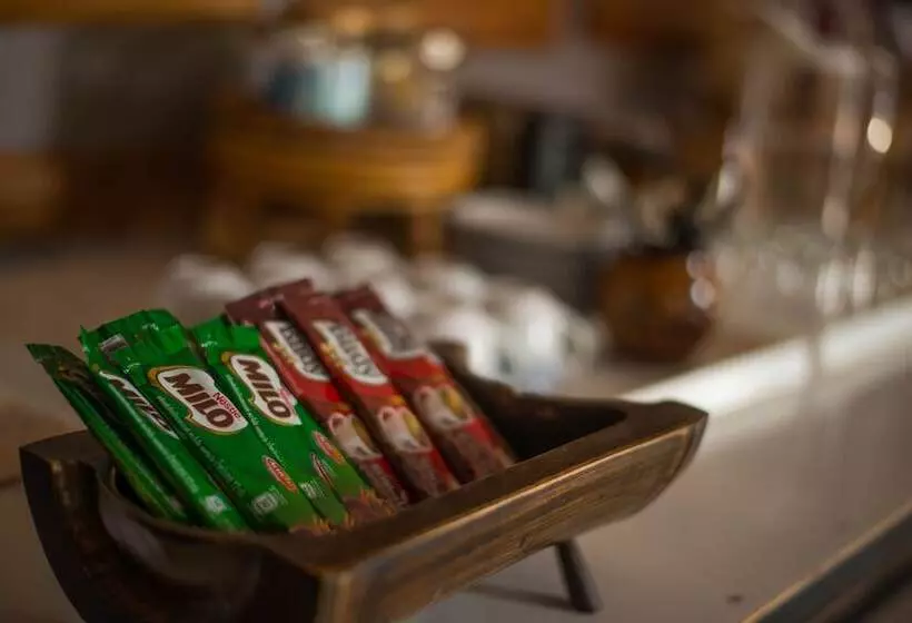 Hotelli Chiang Kham Tilue Resort