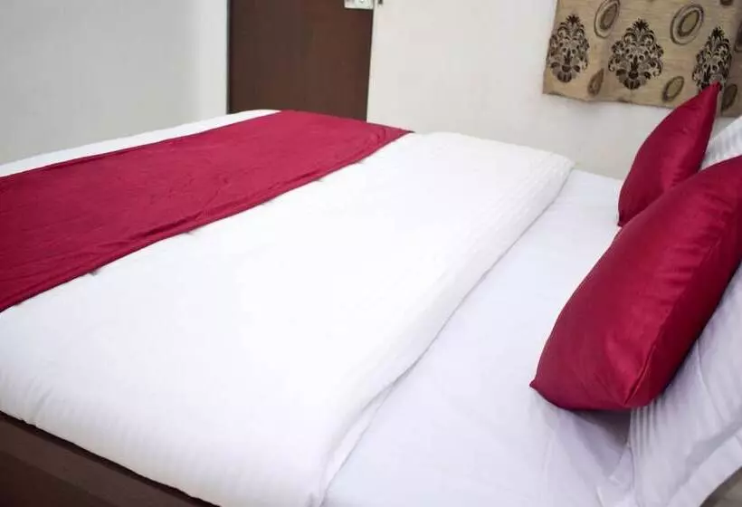 Hotel Dev Villa