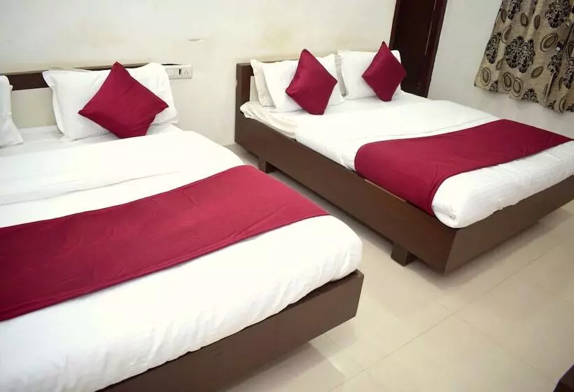 Hotel Dev Villa