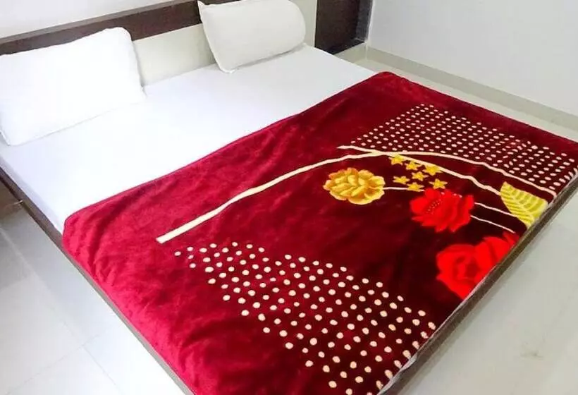 Hotel Dev Villa
