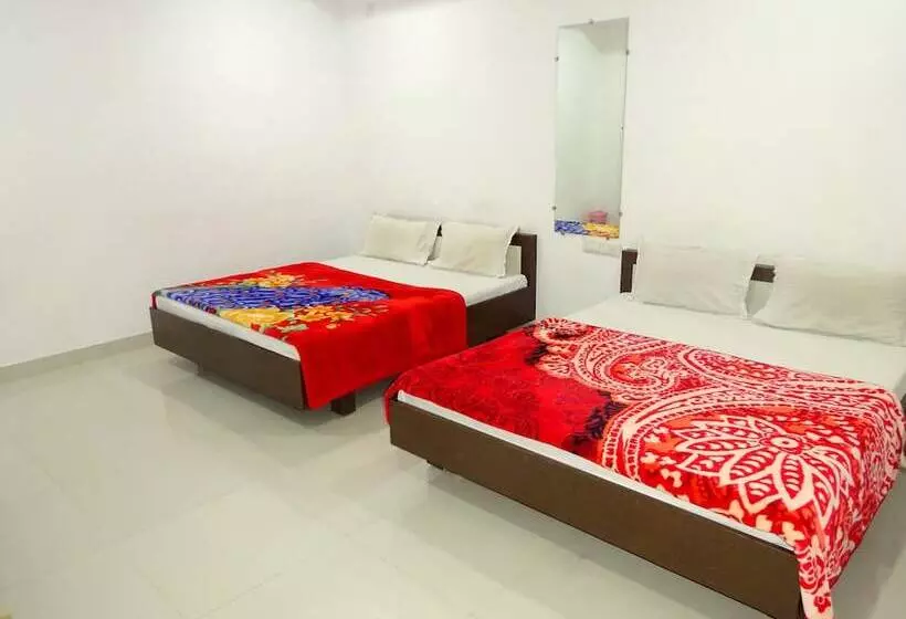 Hotel Dev Villa