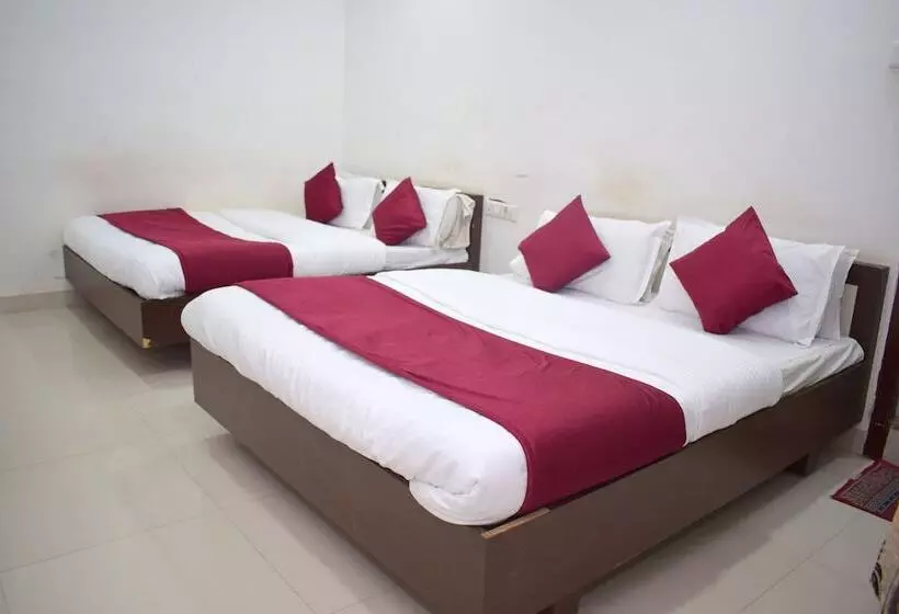 Hotel Dev Villa