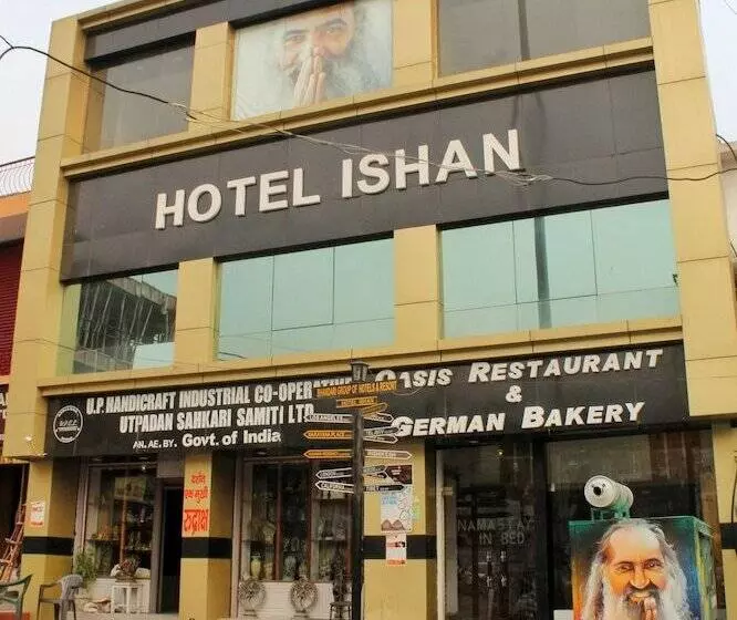 ホテル Ishan A Riverside Retreat