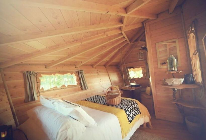 فندق La Chouette Cabane