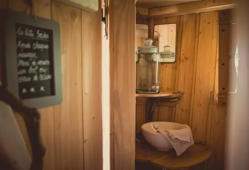 ホテル La Chouette Cabane