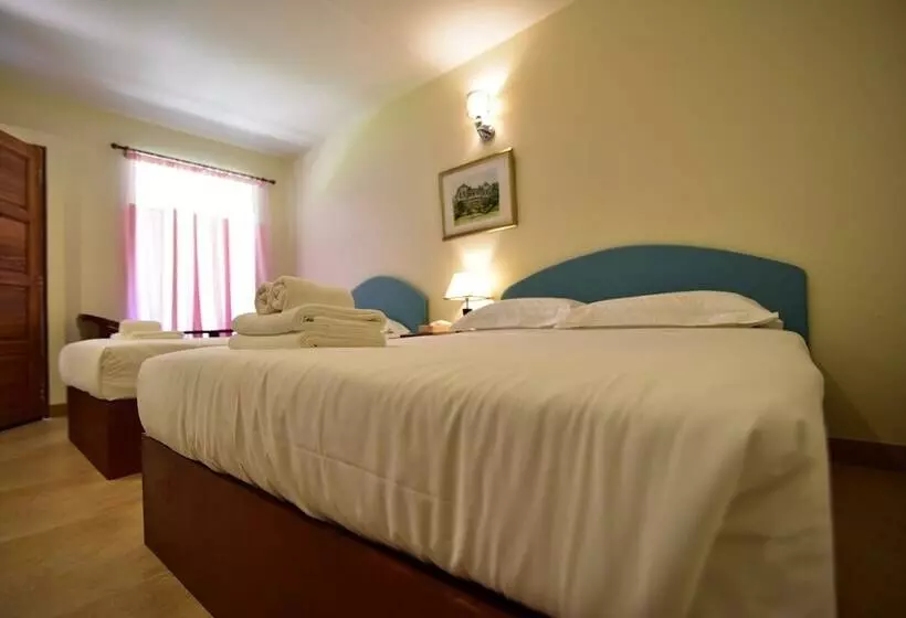 Hotelli Mamaungpaa Hill Resort