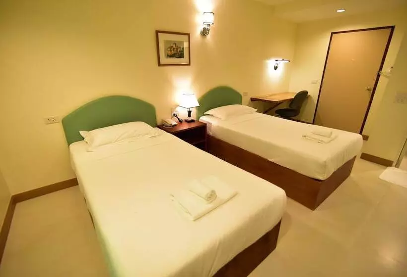 Hotelli Mamaungpaa Hill Resort