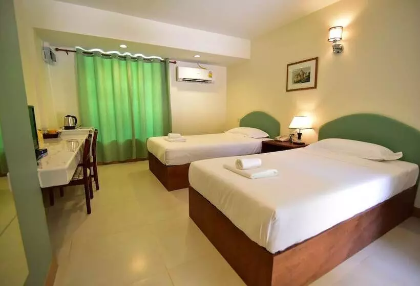 Hotelli Mamaungpaa Hill Resort