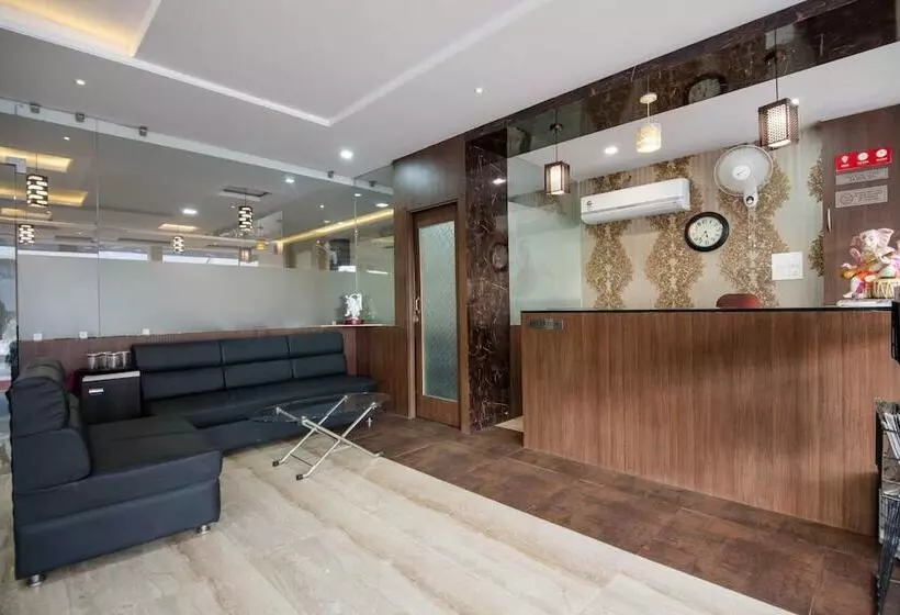 Hotelli Mayur Palace