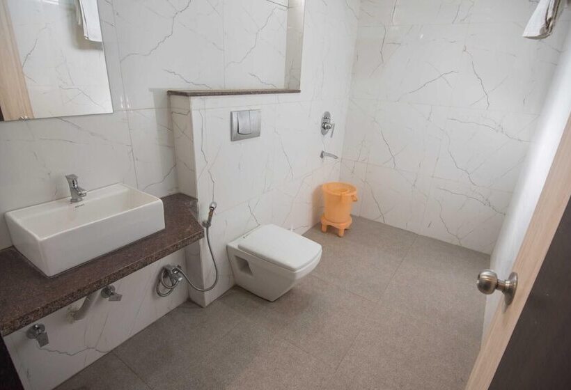 בית מלון כפרי Mayur Palace