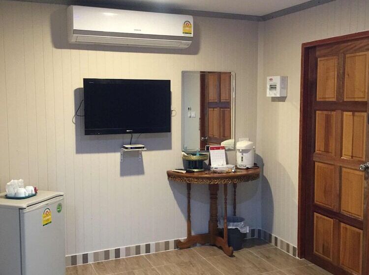 Hotel Mourakot Resort