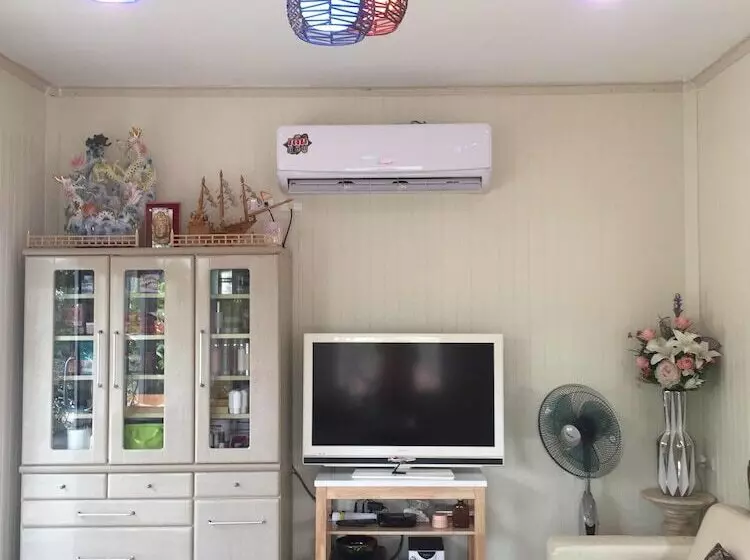 Hotelli Mourakot Resort