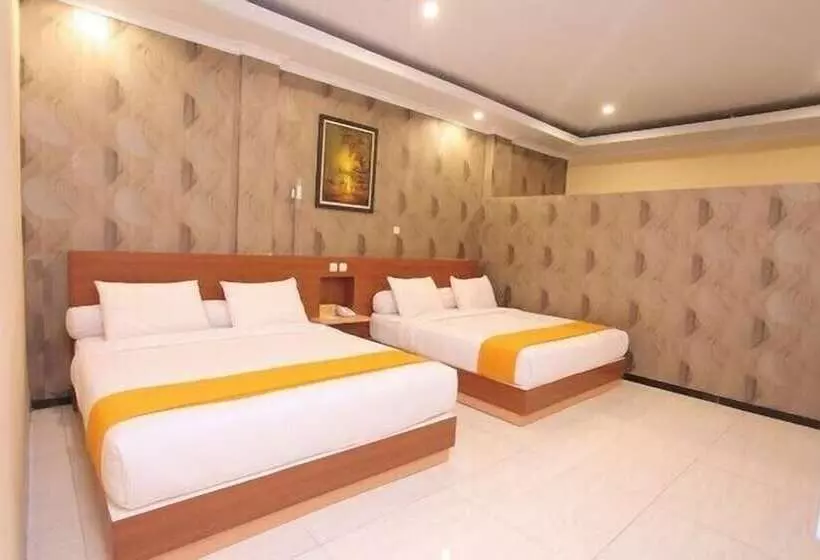 Otel New Merdeka Pati