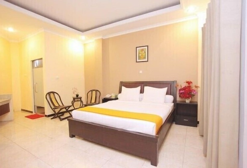 Otel New Merdeka Pati