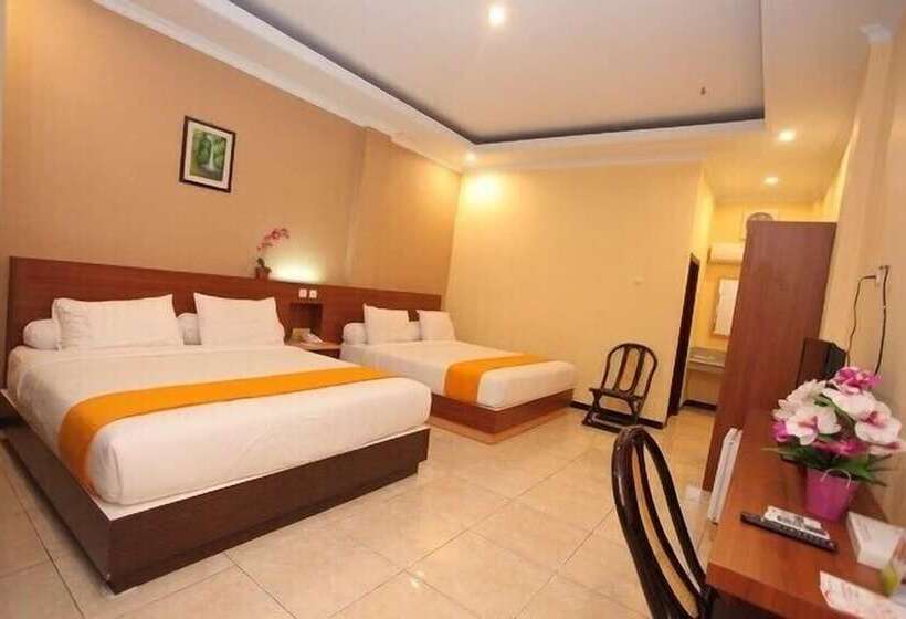 Otel New Merdeka Pati