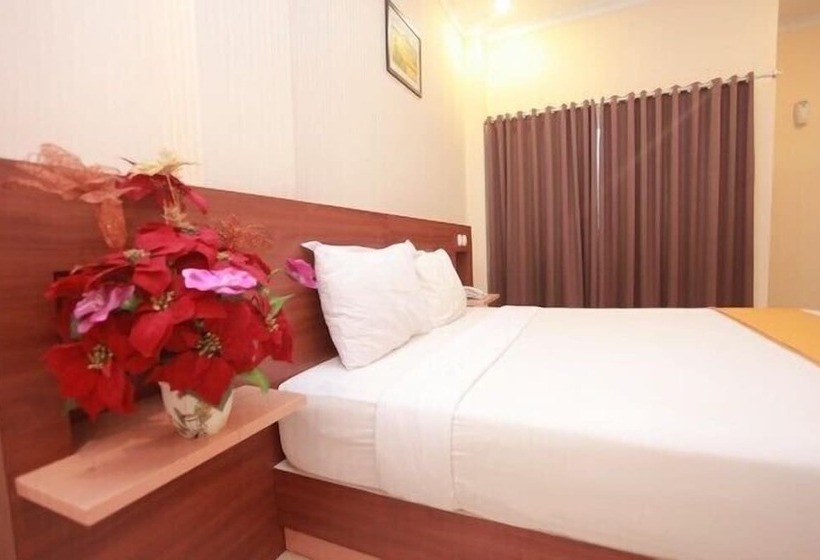 Otel New Merdeka Pati