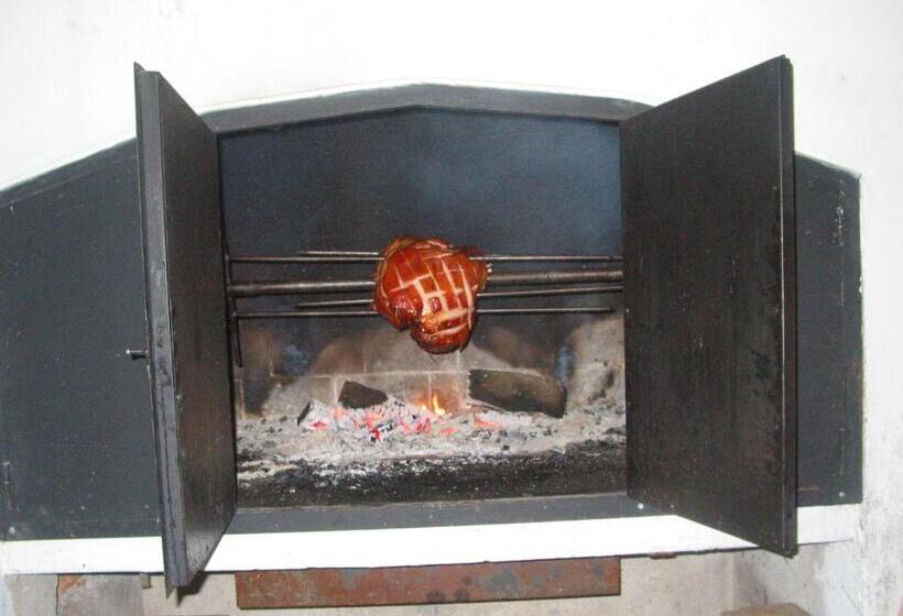 Landhotel Zoopark Zelčín