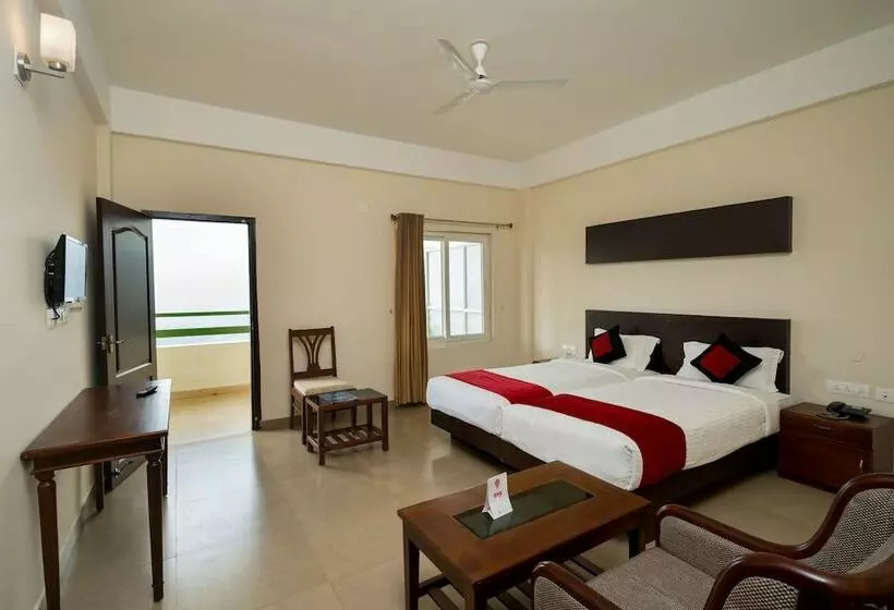 Hotel Shola Heaven
