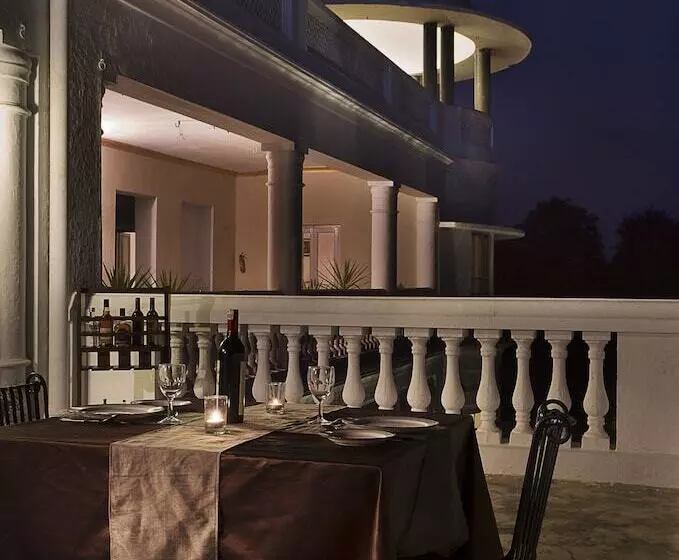 Hotelli The Fort Unchagaon  By Aspen