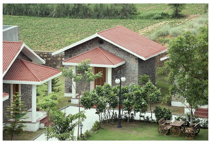 ホテル The Lohana Village Resort