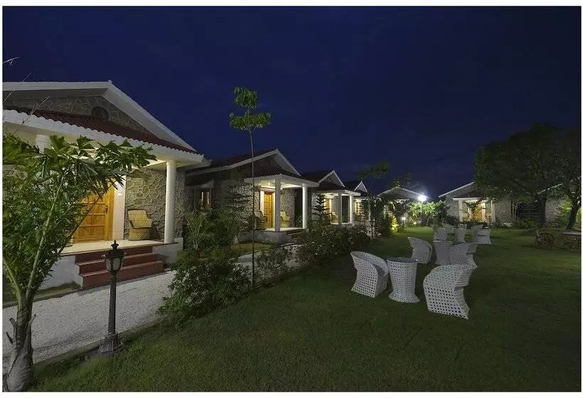 ホテル The Lohana Village Resort