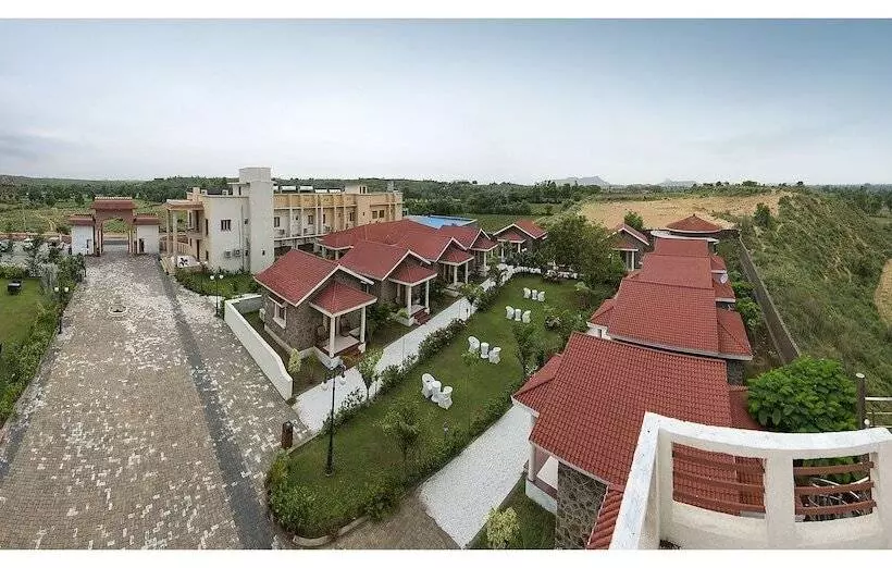 ホテル The Lohana Village Resort