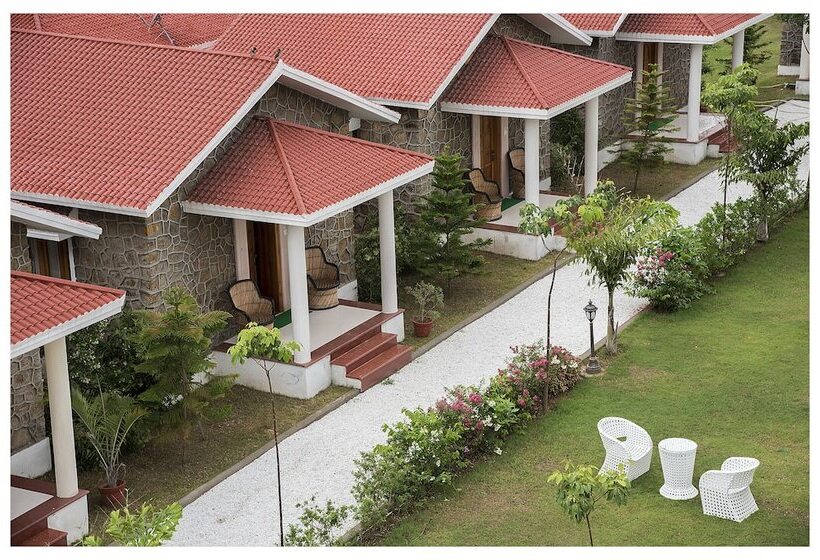 ホテル The Lohana Village Resort