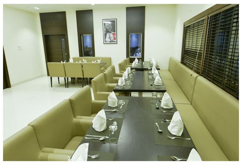 ホテル The Lohana Village Resort