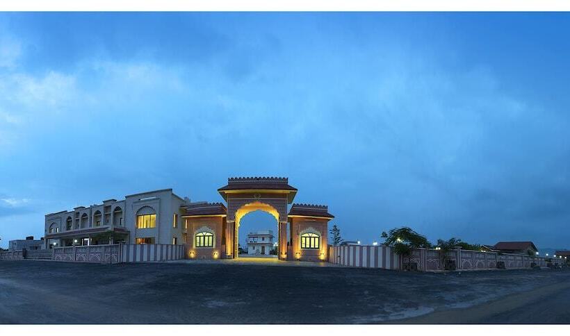 ホテル The Lohana Village Resort