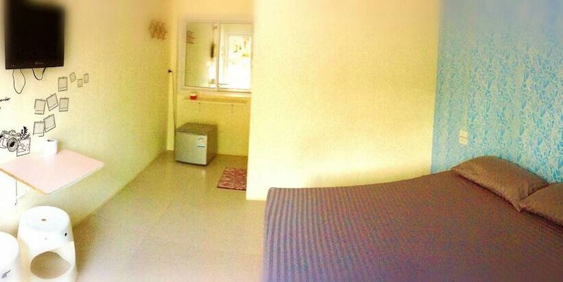 هتل The Zoosk Resort