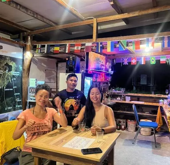 ペンション Achita Cottages