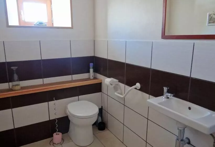 Majatalo La Clé Des Champs