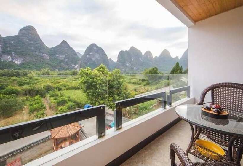 Pensjonat Quietyard Yangshuoriverside Holiday