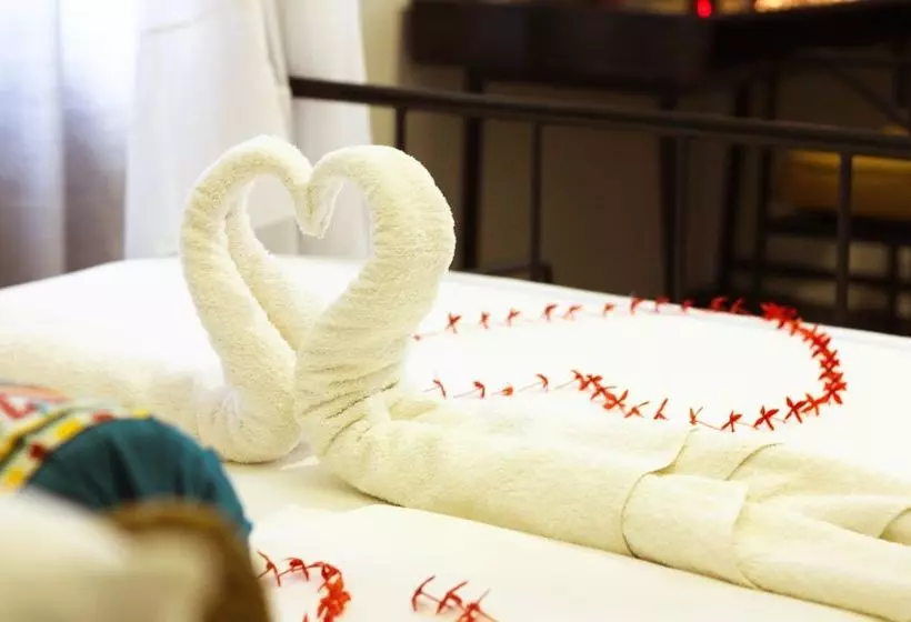 Majatalo Stemm Mountain Retreat Center