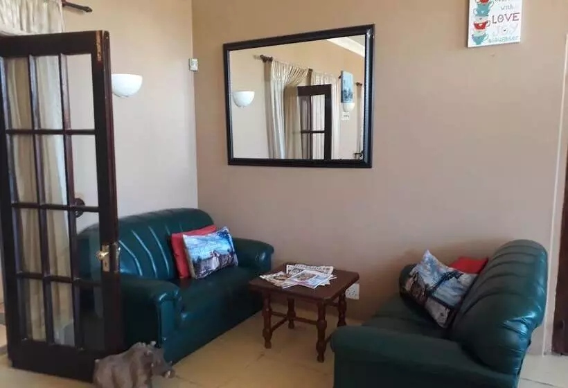 Majatalo The Guest House Standerton