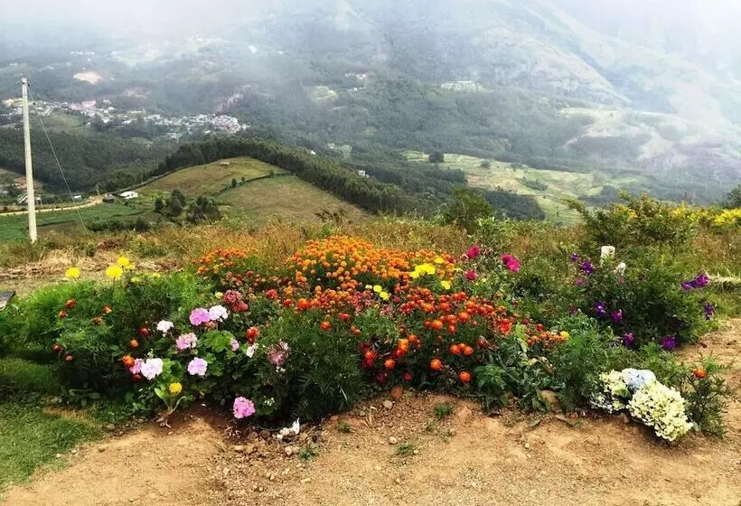 Resort Vridhavan Mist City