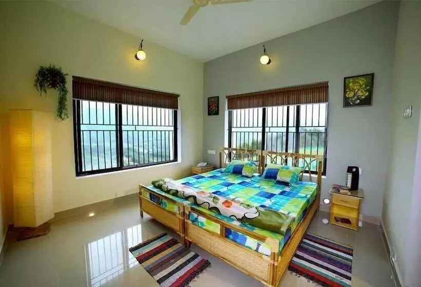 Resort Vridhavan Mist City