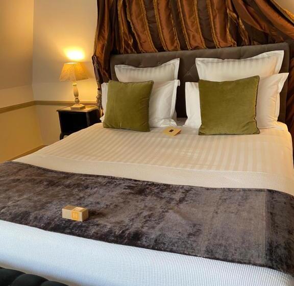 مبيت وإفطار Le Manoir De Maucartier