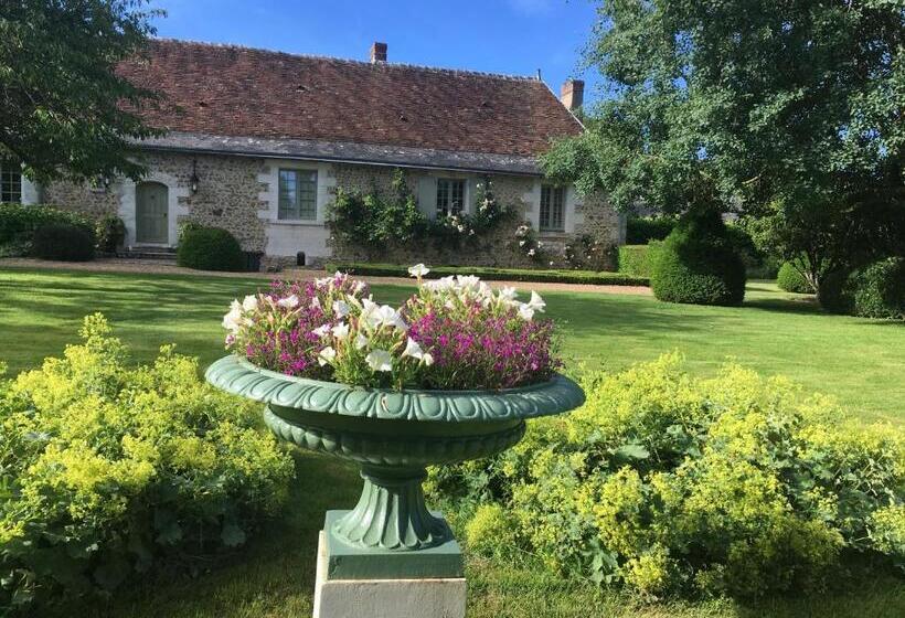 مبيت وإفطار Le Manoir De Maucartier