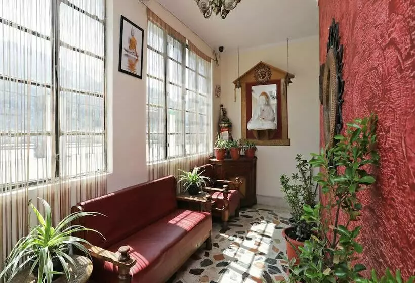 ホテル Ankur Plaza Deluxe By Oyo Rooms