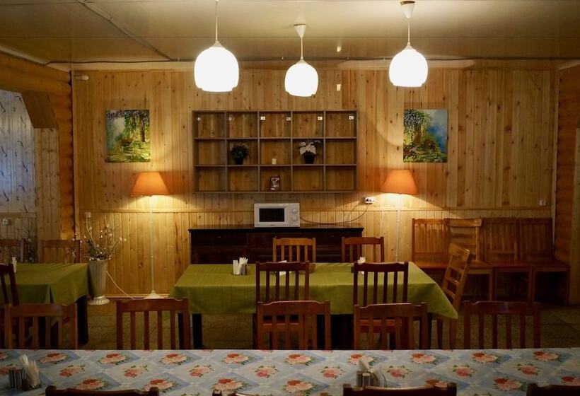 בית מלון כפרי Baza Otdikha Zhuravushka