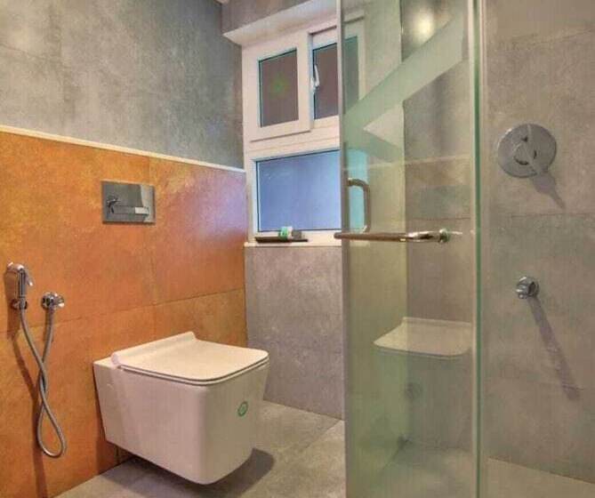 Hotel Crayons Guest House