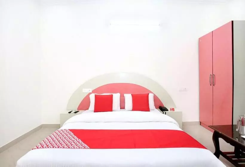 Hotelli Kamal Palace