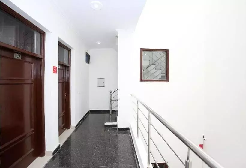 Hotelli Kamal Palace