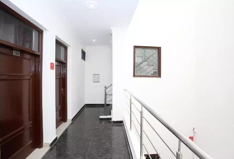 Hotelli Kamal Palace