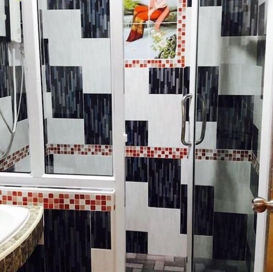 Отель Nadeetawee Resort