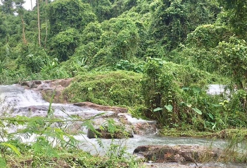 בית מלון כפרי Nahinlad Resort