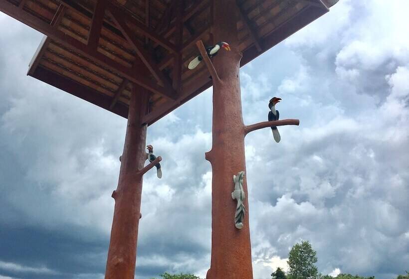 בית מלון כפרי Nahinlad Resort